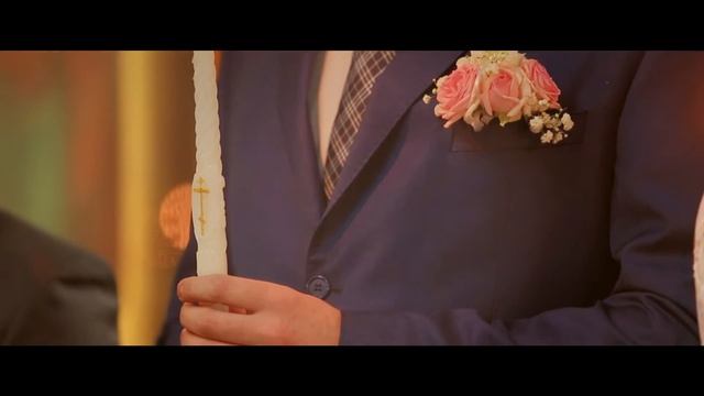 Очень Красивый Обряд Венчания в Церкви, Сборы Молодых