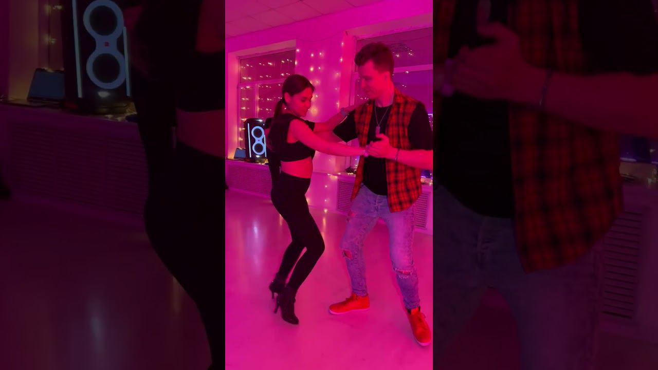 Почему главный в танцах-мужчина?  Бачата для начинающих | Bachata #bachatasensual #танцымосква