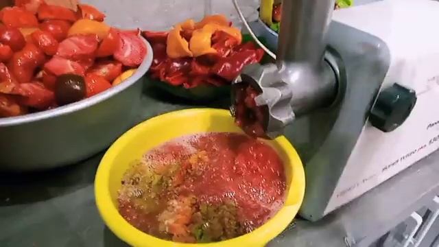 Горлодёр с чесноком и сладким перцем. Свежесть продуктов всю зиму,вкуснятина ко всем блюдам.