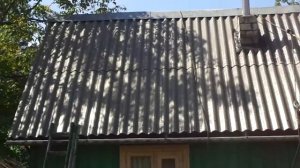 очистка (мойка) шифера на дачном домике
