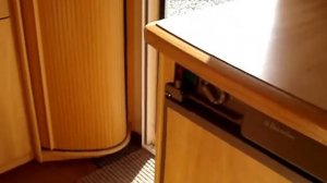 2001 Sterling europa 390 - 2 Berth Caravan