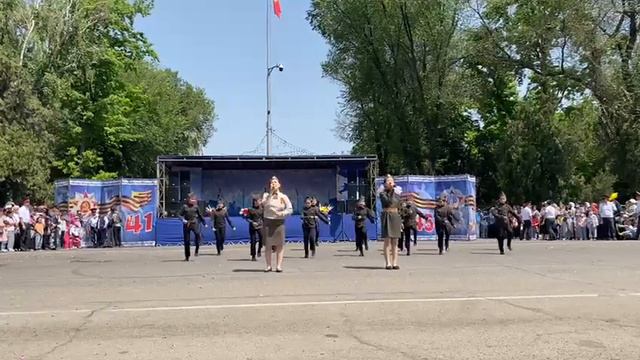 У солдата выходной смотреть онлайн