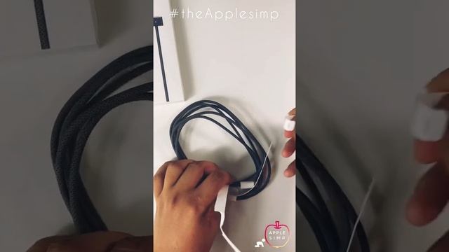 Unboxing apple MagSafe 3 USBc connector in midnight  #theApplesimp  смотреть онлайн