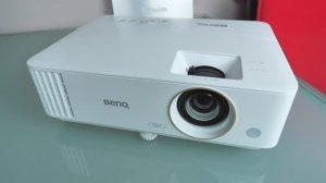 BENQ TH585 ЭТОТ ПРОЕКТОР СТОИТ ВЫБРАТЬ ДЛЯ ИГР 1080 x 1920.mp4