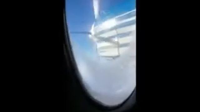У самолета отказал двигатель. Рейс Благовещенск-Якутск смотреть онлайн