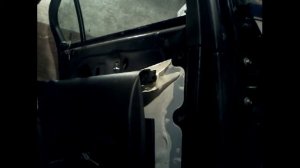 Как снять заменить стекло задней двери CHEVROLET CRUSE (2011)demontaz zamiana szyby drzwi tyl!