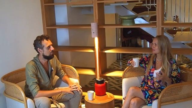Искусственный интеллект vs. Человеческий интеллект: кто победит в битве за будущее?