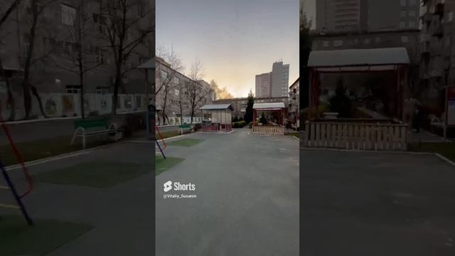 Сквер Прошлое и настоящее улицы Крылова Центральный район Новосибирск Сибирь Новониколаевск НСК 154