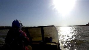 Лодка Обь 1 по встречке