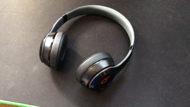 BEATS РАЗВАЛИВАЮТСЯ В РУКАХ смотреть онлайн