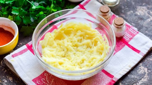 Салат Викинг с курицей и ананасами