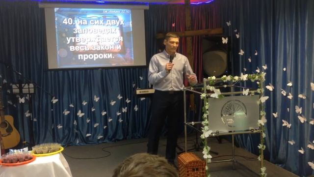 Мир Божий.Евгений Белоусов, пастор церкви. смотреть онлайн