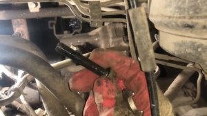 Как снять стартер на автомобиле Hyundai Elantra XD