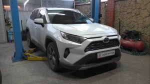 Частичная замена масла в вариаторе на Toyota RAV4 2,0 Тойота Рав 4 2021