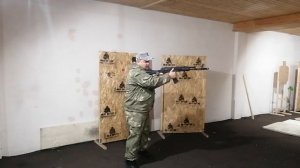 Смена плеча при стрельбе из автомата Калашникова