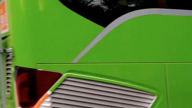 *ПАРАД РЕТРО АВТО в ДРЕЗДЕНЕ* смотреть онлайн