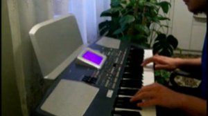 на синтезаторе - доля