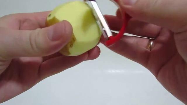 Как нужно чистить картошку смотреть онлайн