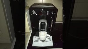 Nivona NICR626 - CafeRomatica - Kaffee-/Espresso-Vollautomat