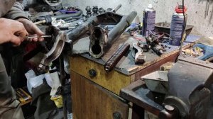 Как разобрать короткорычажную вилку К 750 !