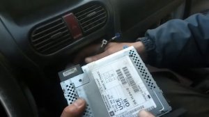 Замена лампочек подсветки печки Опель комбо