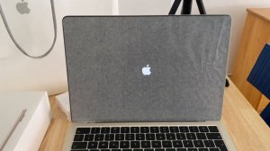 UNBOXING macbook air m2 starlight - aesthetic and minimalist