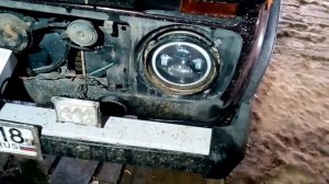 Фары LED на Ниву,или стандарт оптику с LED лампами,Что лучше.