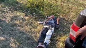 Этот дедушка скончался в больнице. Сердце старика не выдержало происходящего.