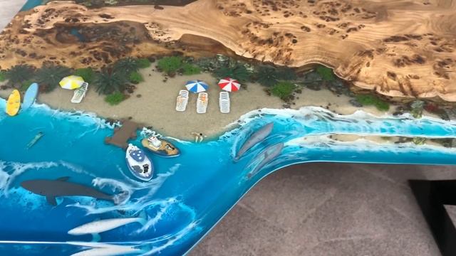 Компьютерный стол с диорамой моря и подсветкой из слэба карагача и эпоксидной смолы.