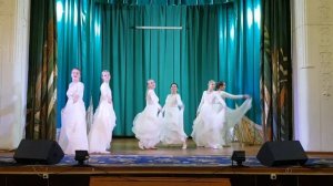 Звуки вальса