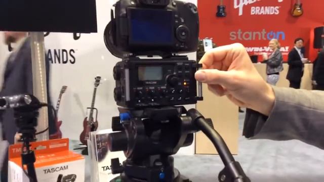 Winter NAMM 2014 TASCAM camera audio DR 60D recorder and TM 2X mic смотреть онлайн