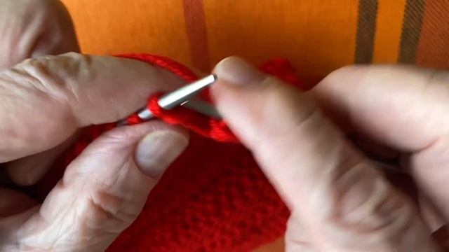Узор из маминой копилки для зимних изделий. Вяжутся, почти все ряды лицевыми, красота.