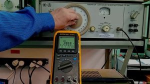 АРРА 305 измерение частоты при изменении выходного сигнала с генератора.