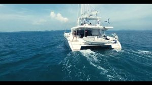 Девушка на яхте/ Тайланд  / Пхукет