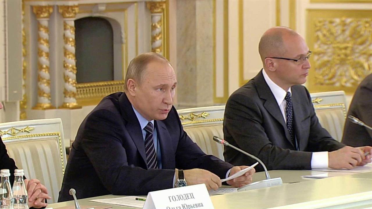 Владимир Путин предложил принять участие в разработке закона о культуре представителям данной сферы