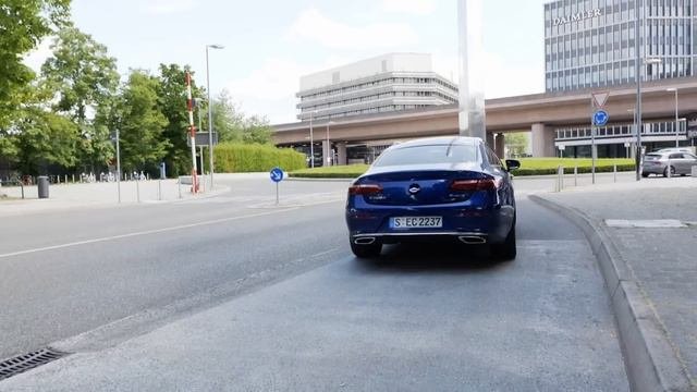 New Mercedes E-Class Coupé Facelift FULL REVIEW With Cabriolet Comparison 2021 EClass E-Klasse Coup