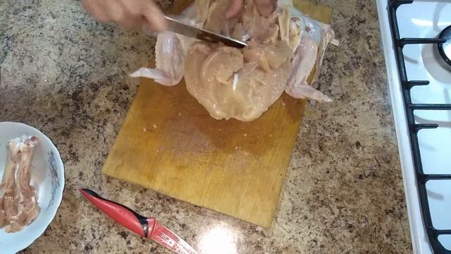 Фаршированная курица без костей в духовке  С ЧЕРНОСЛИВОМ И КАРТОФЕЛЕМ. Вкуснейшая курочка!