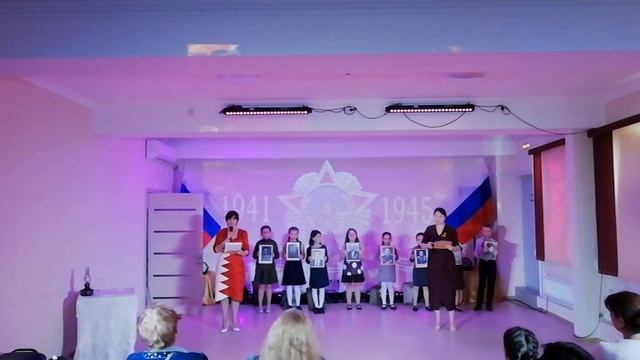 Литературно-музыкальная композиция "И в каждом сердце не забыты героев павших имена" 2021 г. смотреть онлайн