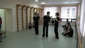 Сценическое движение - этюд с мячами