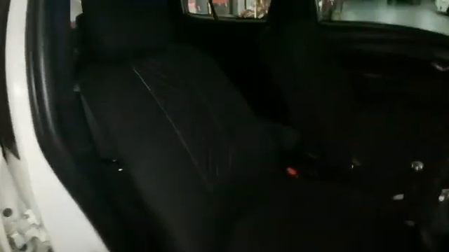 2015 VOLKSWAGEN AMAROK 2.0 BITDI H/LINE 132K смотреть онлайн