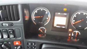 Как отрегулировать обороты холостого хода на SCANIA. Ошибка в руководстве для водителя.