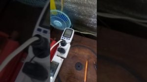 часть 2 .  зарядка литий железо фосфатных аккумуляторов параллельно с кислотниникоми тест.