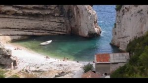 ТОП 7 Странных заброшенных подводных лодок и баз
