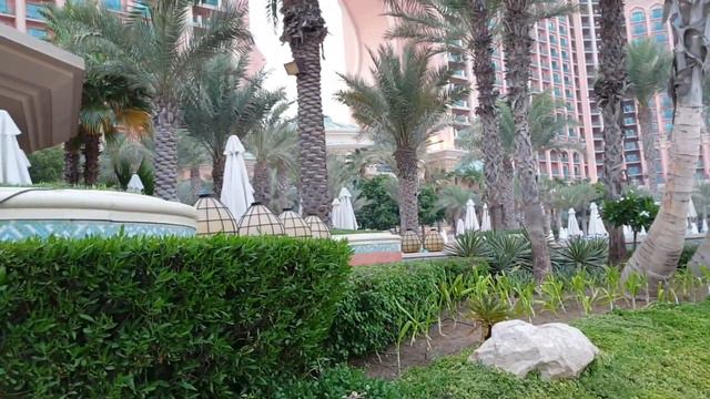 Going To Palm Jumeirah (Dubai Island) Glitzy 5 🌟 Resort! Underwater Zoo! Beaches! Aquarium! Atlanti смотреть онлайн