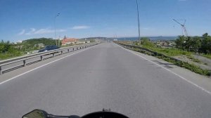 Спокойная езда по городу.