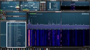Антенна MLA-30+ на балконе в Москве и приемник SDRplay RSP1A на 80 метровом диапазоне