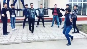 Лезгинка,День Джигита!!!Чеченцы танцуют!!!Четкая Лезгинка!!!