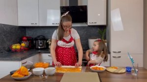 Тиквеник с готови кори. Лесна и много вкусна рецепта. Баница с тиква и орехи.