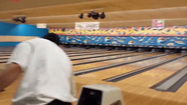 Bowling @ Hudson Lanes смотреть онлайн