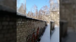 СДЕЛАЛ 2 САЛЬТО С ГАРАЖА🔥ПОБЕГ ГДЕ НЕ ВИДНО ОХРАНЫ✨😂